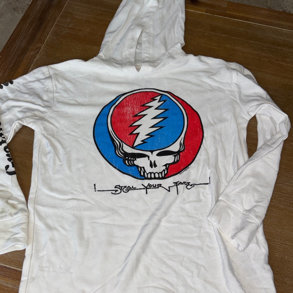 Chaser White Long Sleeve Tee with Red and Blue Skull Design
